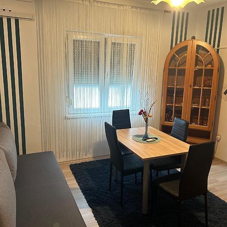 Guest House Ana Zadar Exterior photo