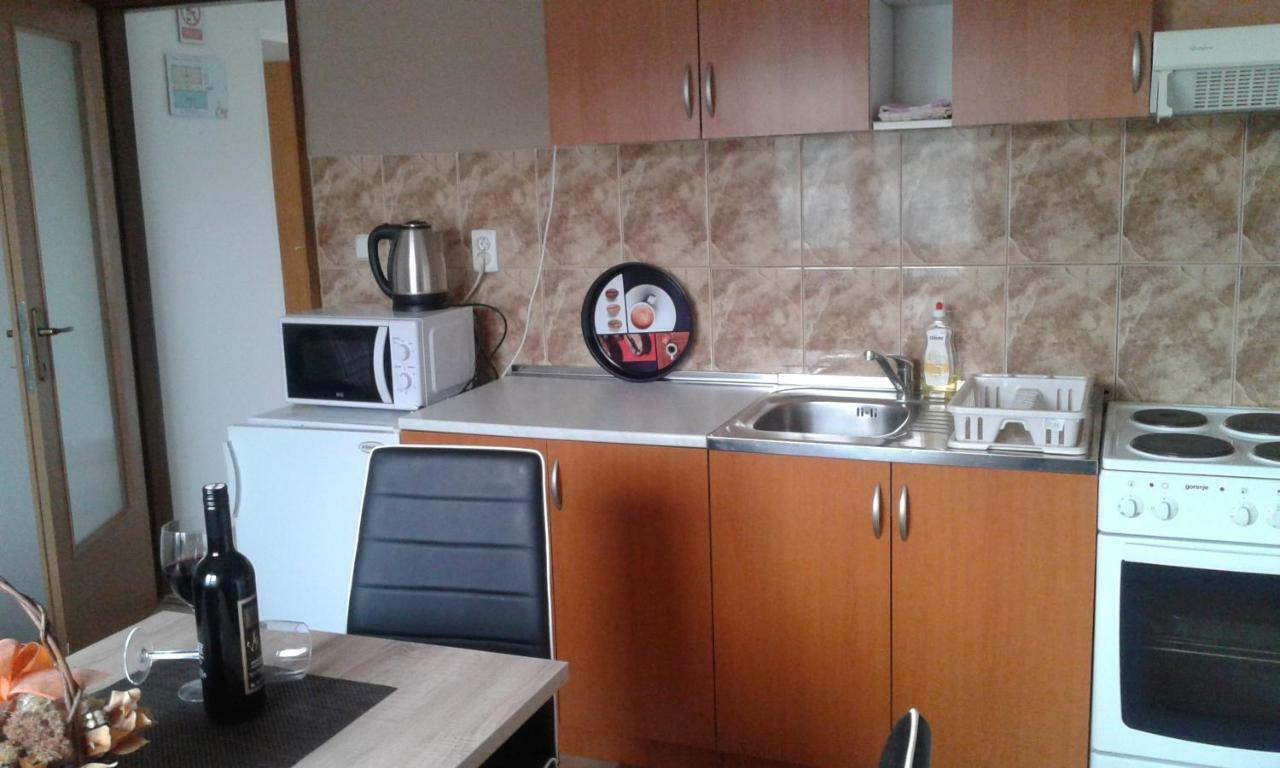 Guest House Ana Zadar Exterior photo